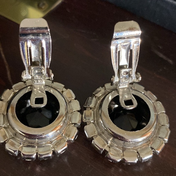 Vintage/Rhinestone,Black Stone/Silver Tone/Clip ons - Picture 6 of 9